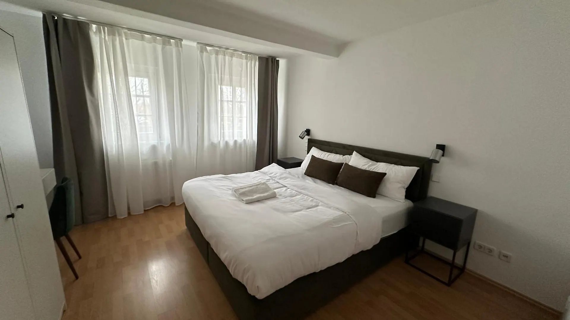 Lägenhet Modernes Familienapartment Mit Parkplatz Nahe Grosser Garten Dresden